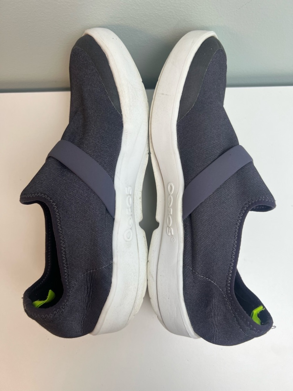 OOFOS OOmg Slip On Casual Sneakers Gray Womens Size 10 W Rubber Stretch Comfort - Picture 8 of 8